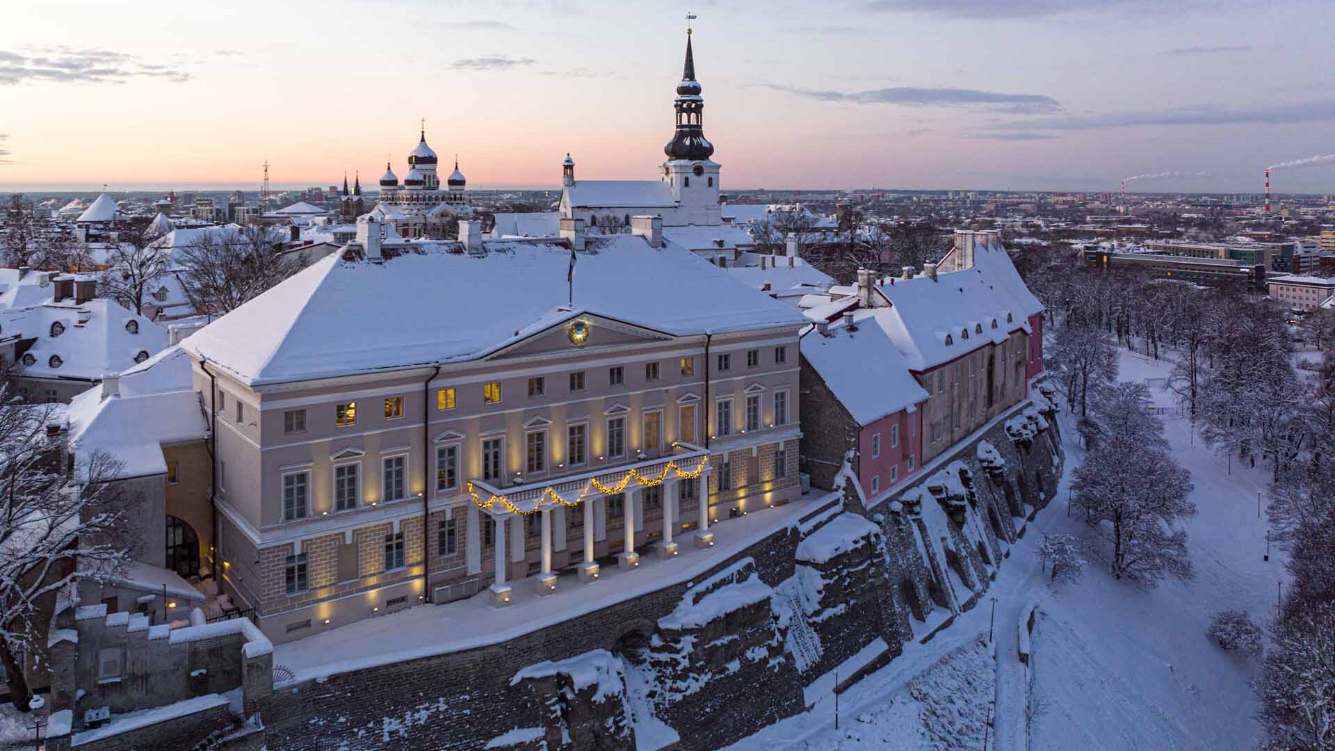 Tornide väljak
